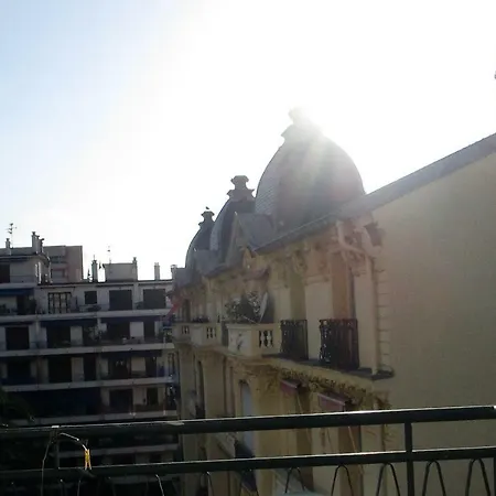 Cattleya - Rue Halevy Apartman