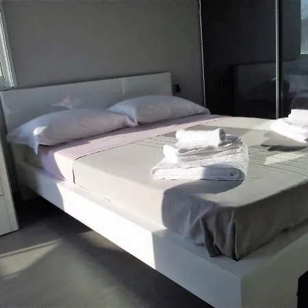 Cattleya - Rue Halevy Nizza