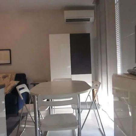 Cattleya - Rue Halevy Apartman *