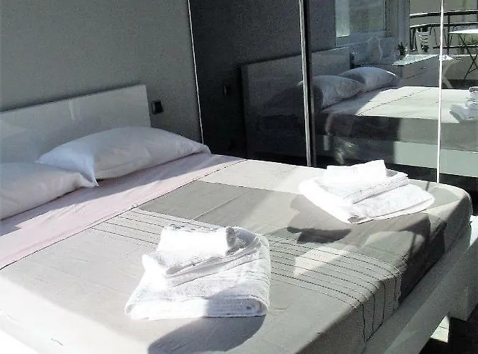 Cattleya - Rue Halevy Appartement *